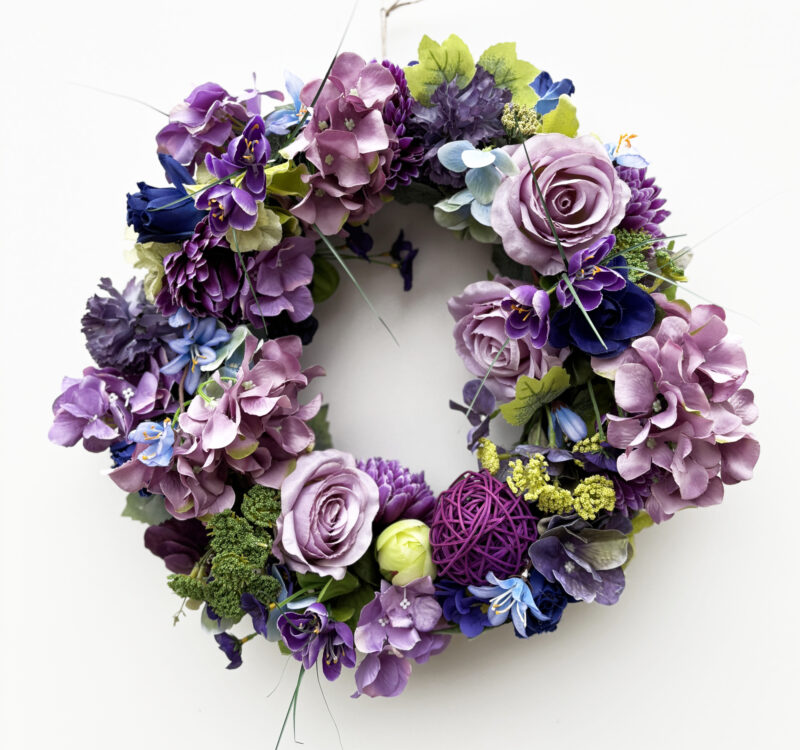 wreath - violet garden